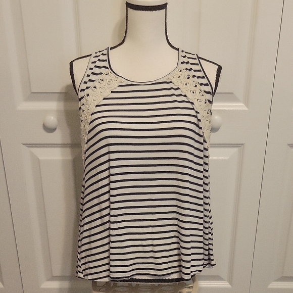 Mossimo Supply Co. Tops - Mossimo Tank Bundle 2 Grey Size Tank Large